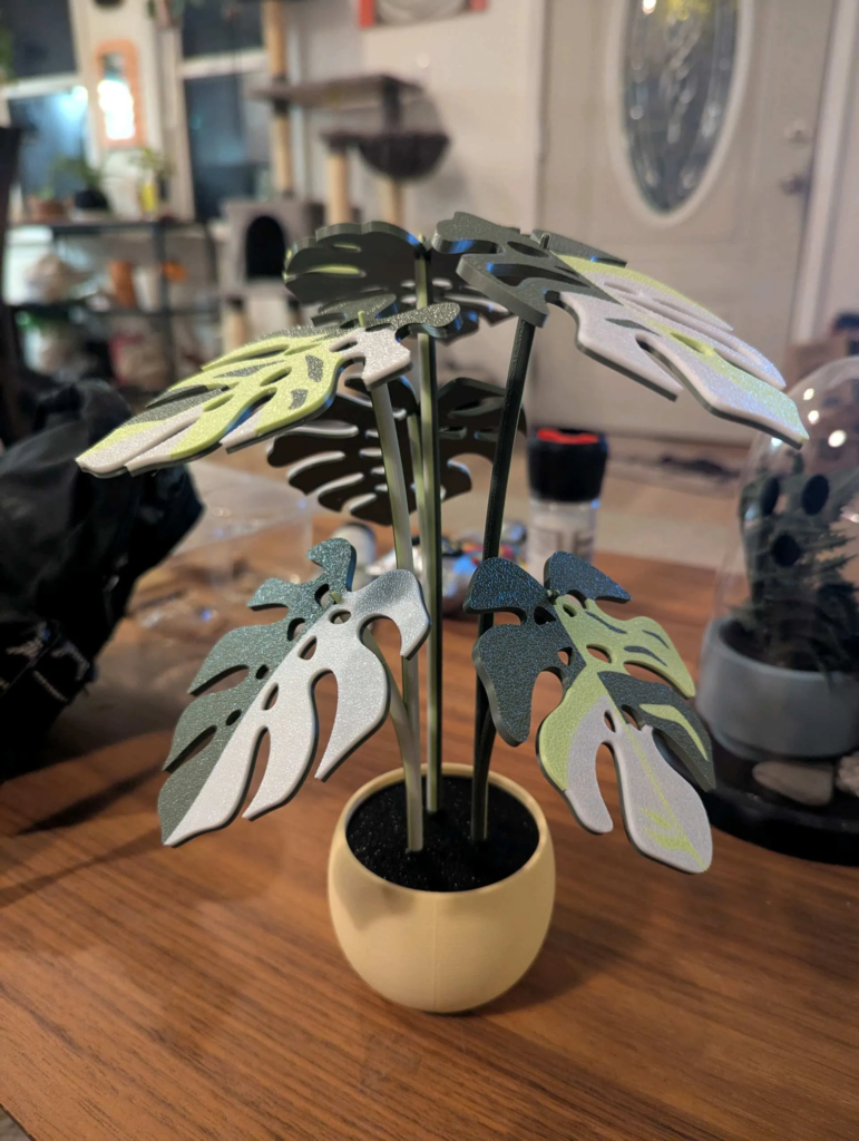 Monstera coaster detail